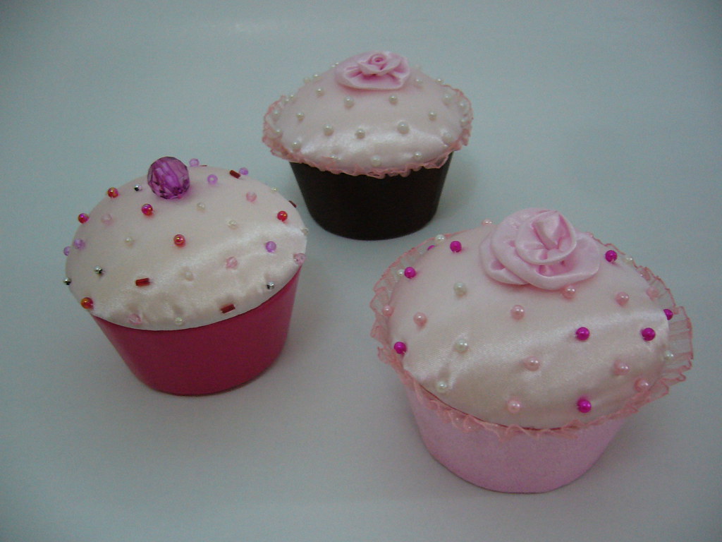 Cupcake jewelry boxes blogjunkie Flickr