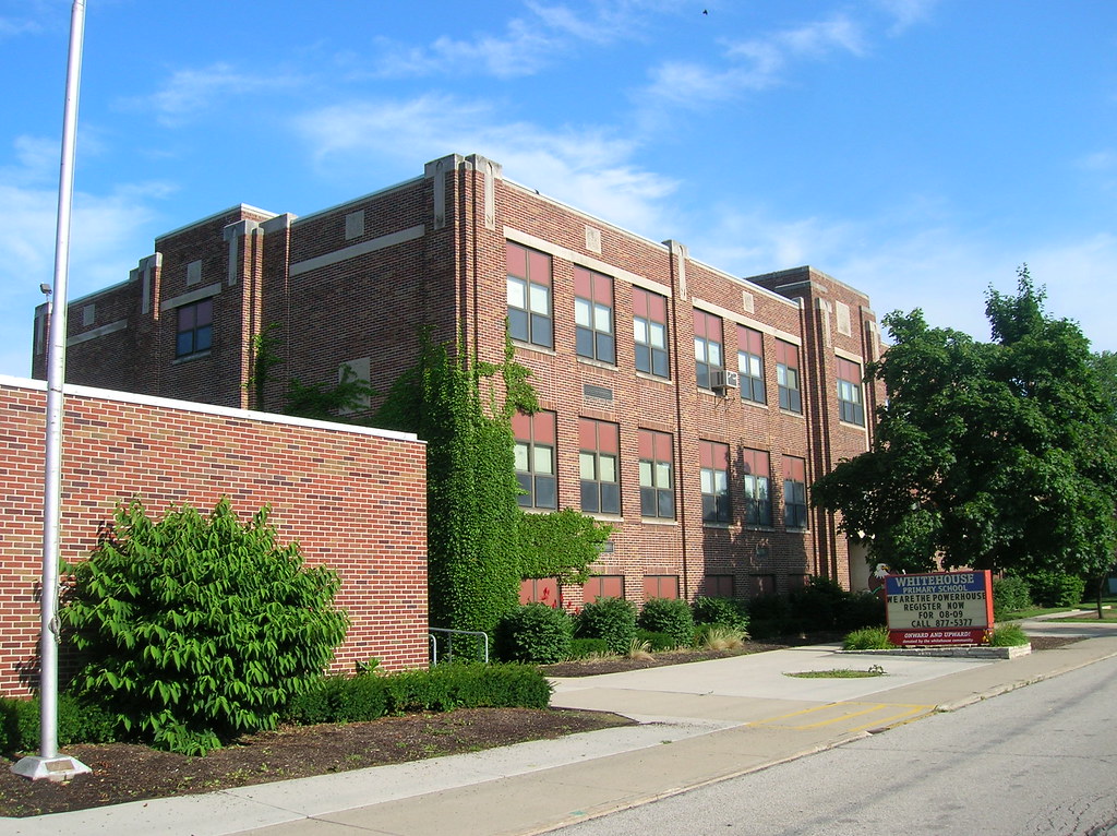 0708 Whitehouse School 3Whitehouse, Ohio (13) Aaron Turner Flickr