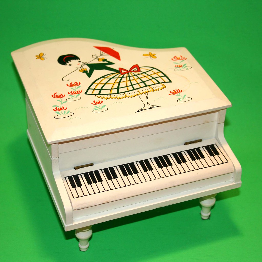 Cute Girl Piano Music Box ggmossgirl Flickr