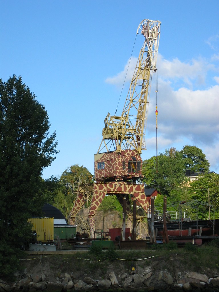 Giraffe Crane Danny Birchall Flickr