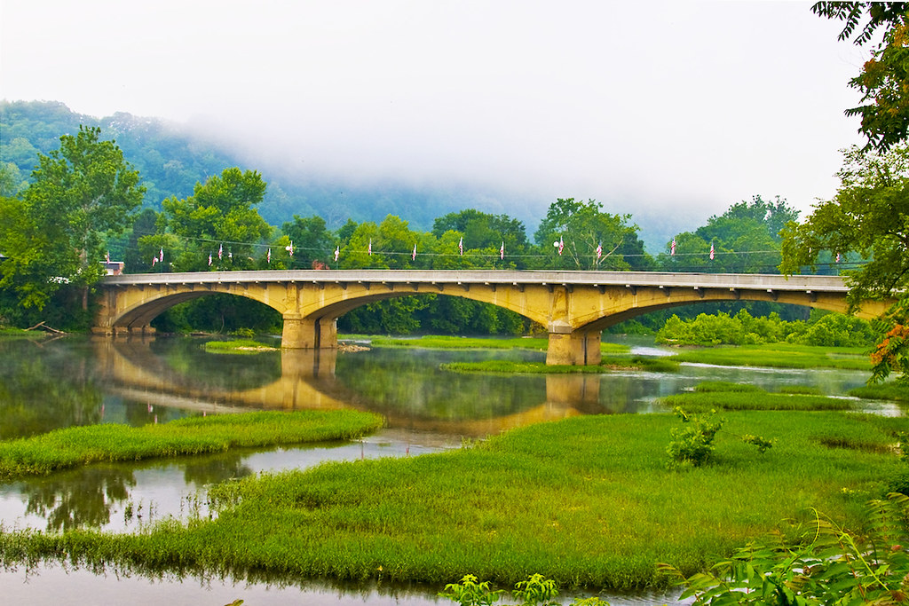 Alderson Memorial Bridge This is the Alderson Memorial Bri… Flickr