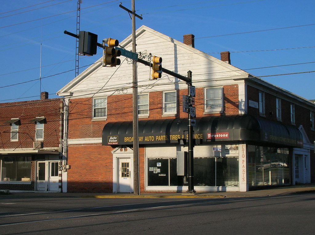 Broadway East Main StreetShelby This building was last… Flickr
