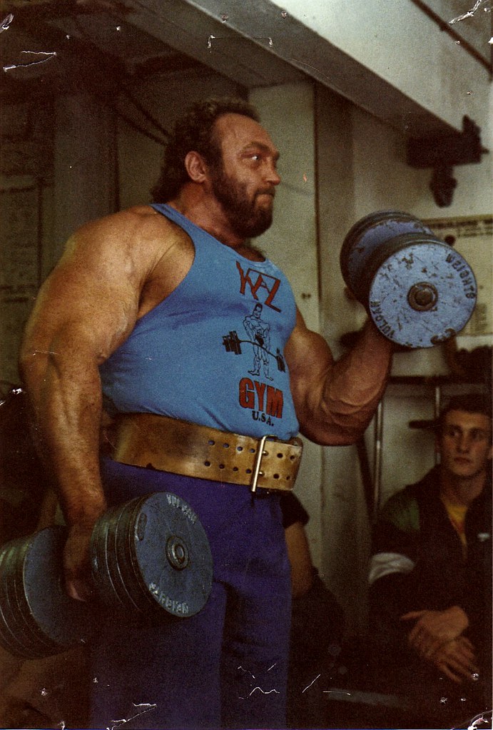 Bill Kazmaier at Daves Gym 1980's (6) davesgym Flickr