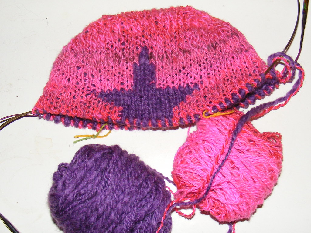 Doubleknit tea cosy pink side Pink and purple doubleknit… Flickr