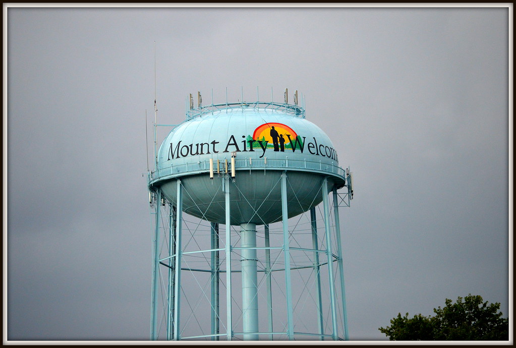 Mount Airy Water Tower, Mount Airy North Carolina a photo on Flickriver
