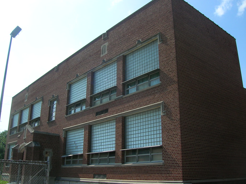 0708 Pickett SchoolToledo, Ohio (4) Aaron Turner Flickr