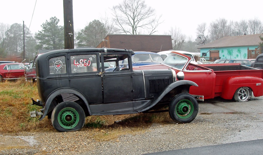 Old Car Cars at Po' Boy's Used Cars at Carlisle, south of … Flickr