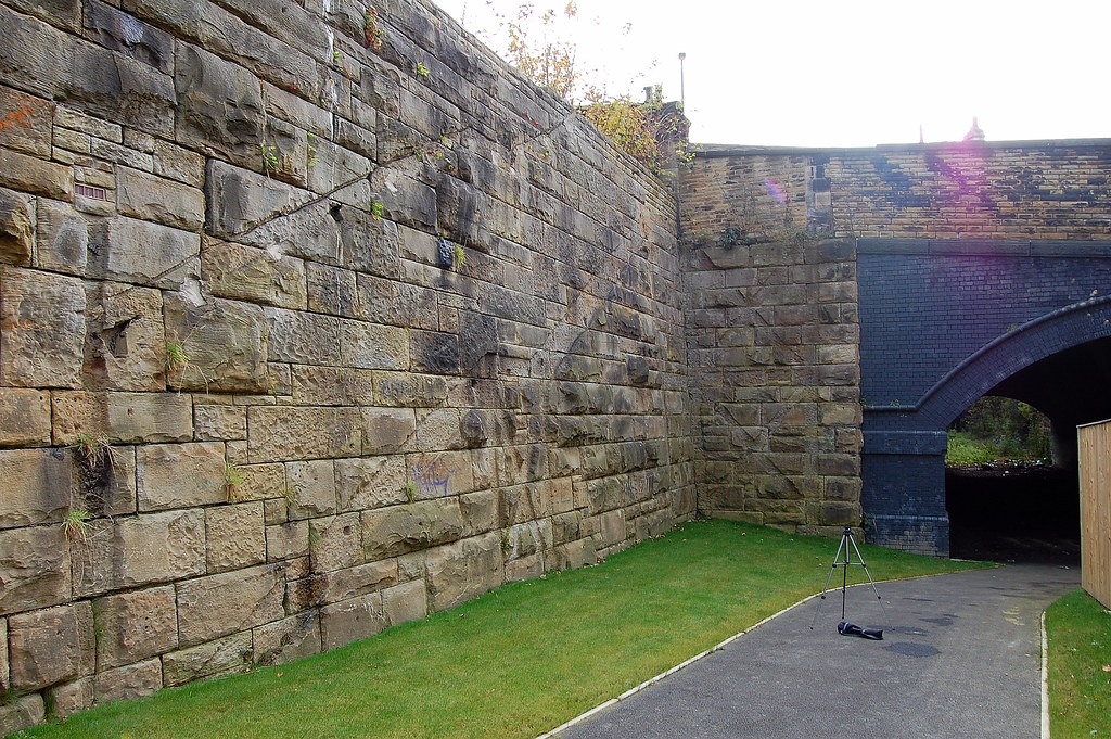 Heckmondwike Spen The site of the former Heckmondwike Stat… Flickr