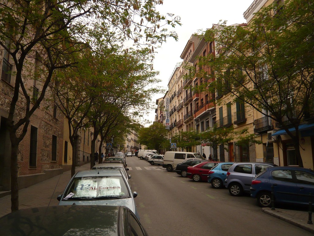 Calle Santa Isabel La calle donde viví durante un año (sep… Flickr