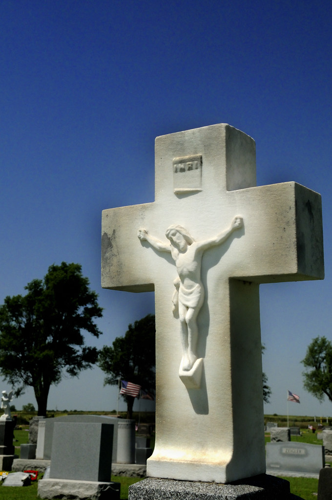 Crufix Cross in the Pleasant View Cemetary in Bluff City, … Flickr