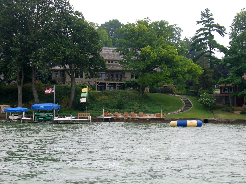 Lake House Chris Huffman Flickr