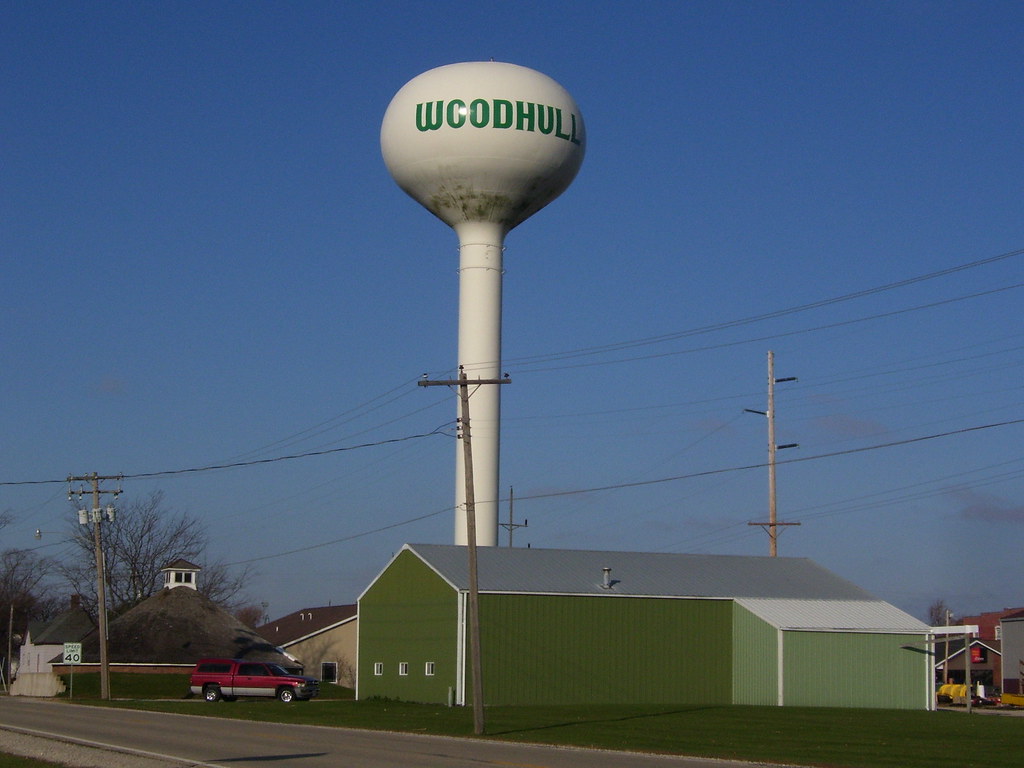 Woodhull IL Karas Hall Flickr