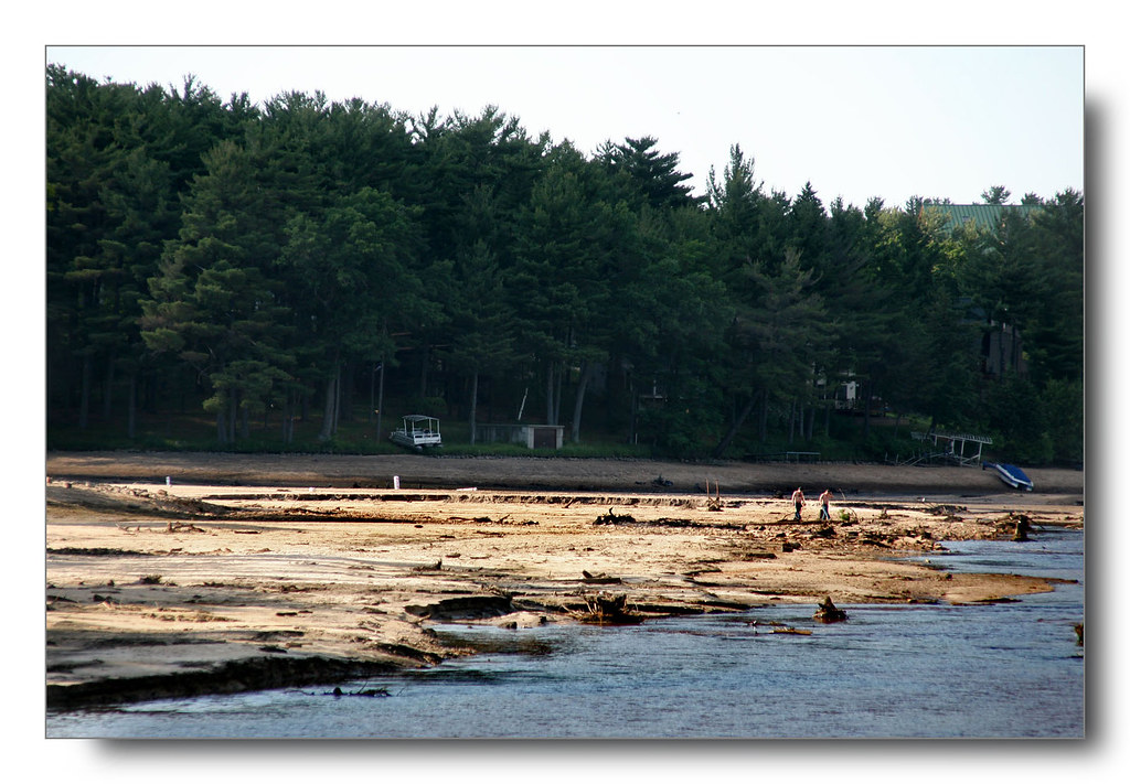 Lake Delton empty 2 This is what Lake Delton looked like i… Flickr
