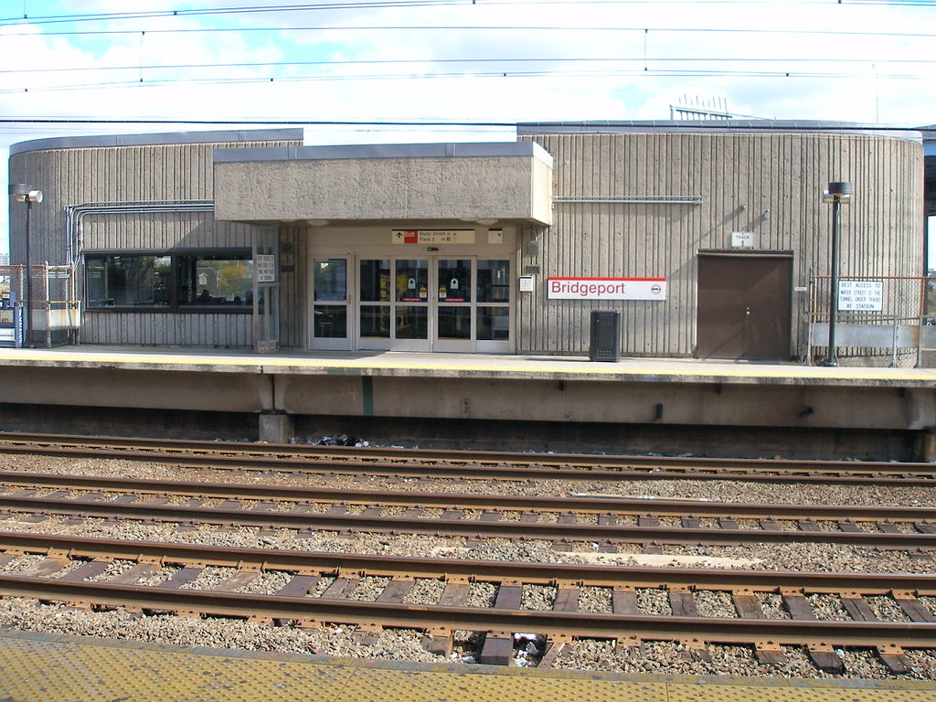 BRIDGEPORT TRAIN STATION 02 JERRY DOUGHERTY Flickr