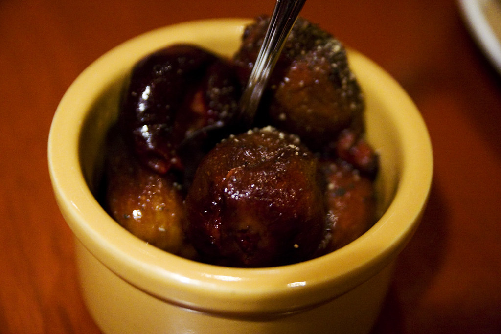 Figs Agrodolce Otto Figs soaked in sweet alcoholy stuff. … Flickr