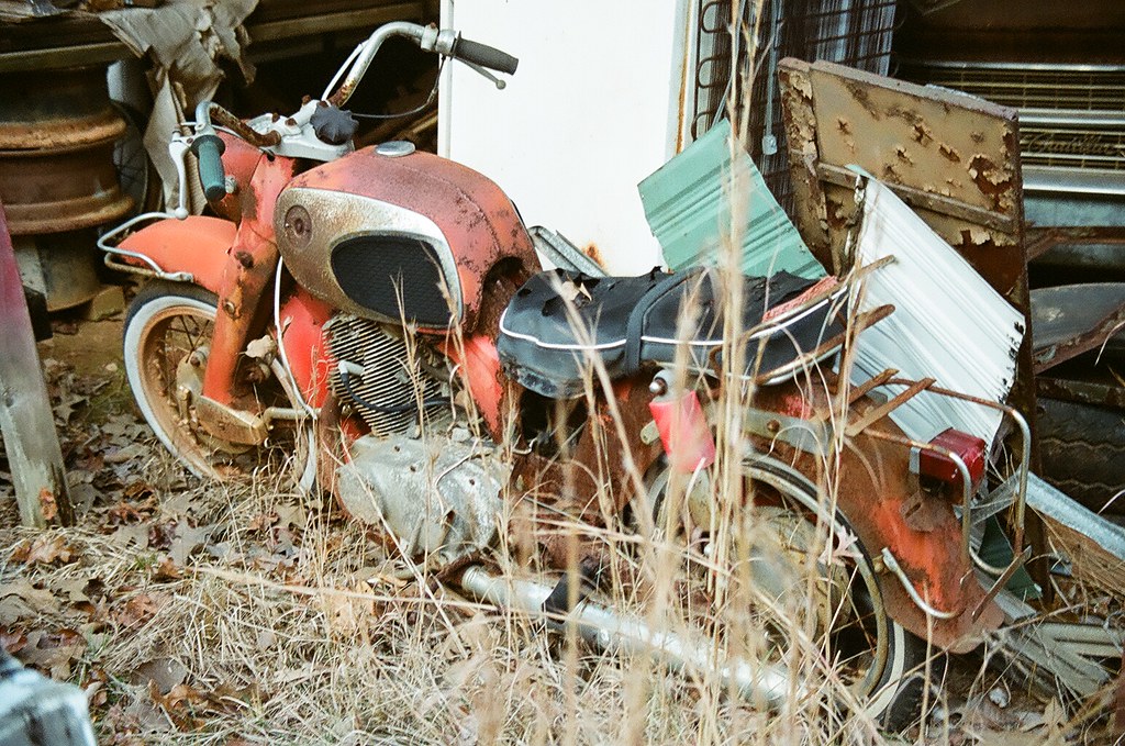 abandoned motorcycle Dave*71 Flickr