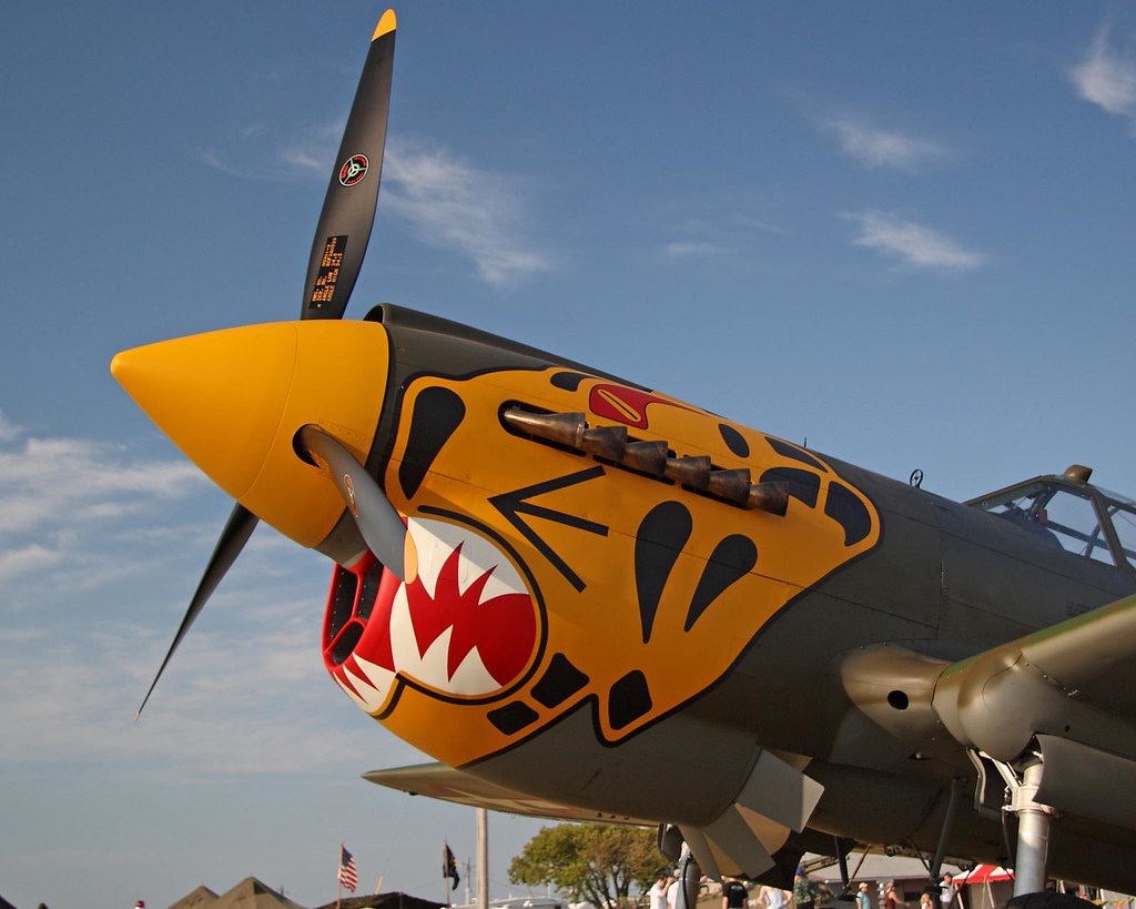 Curtiss P40K Warhawk (AirVenture 2006) D. Miller Flickr