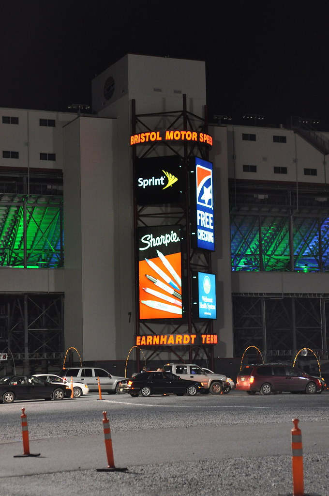 DSC_0511 Bristol Motor Speedway Christmas Lights Bristol M… Flickr