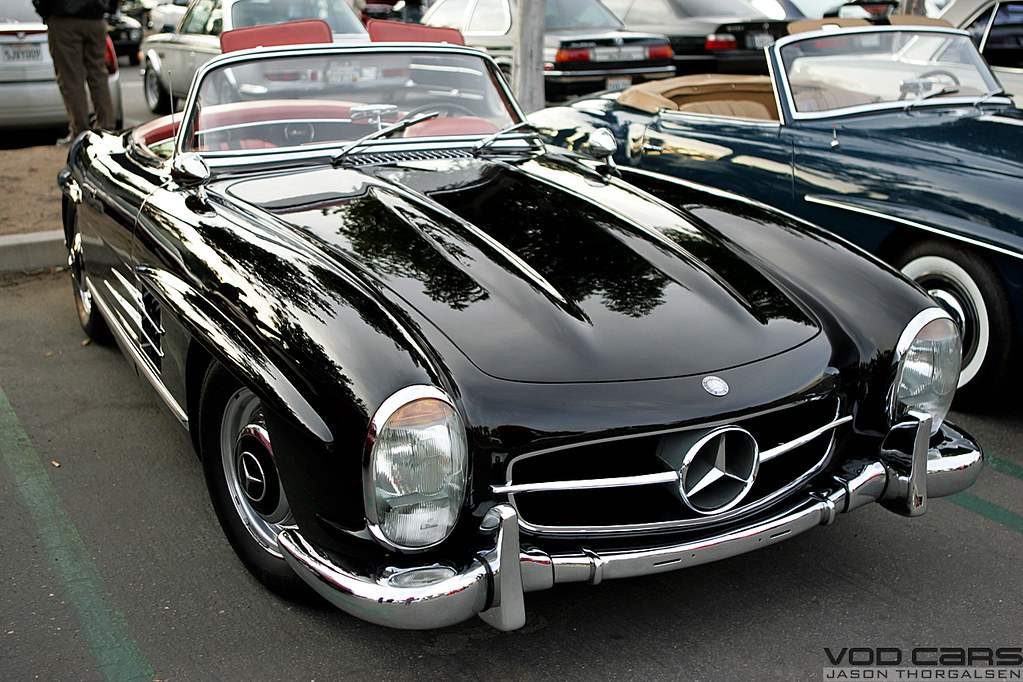 Cars and Coffee 01.jpg 300SL Roadster Jason Flickr