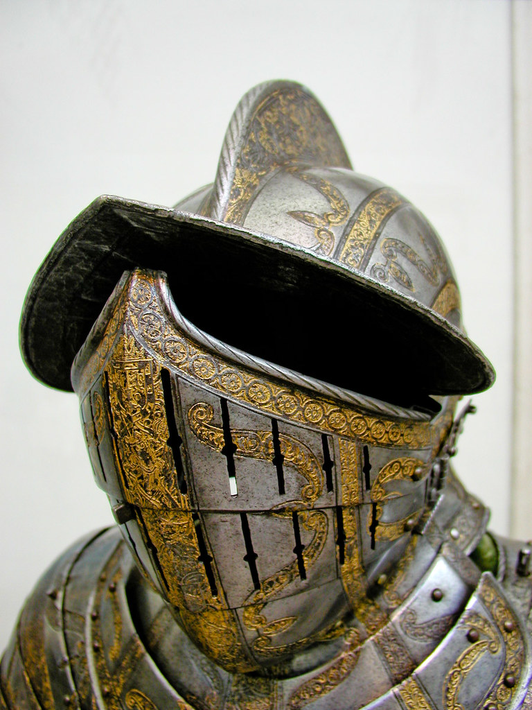 BM195 Ceremonial Plate Armor Arms and Armor Court. Visit t… Flickr