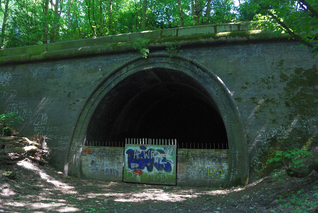 Crigglestone Tunnel West Portal a photo on Flickriver