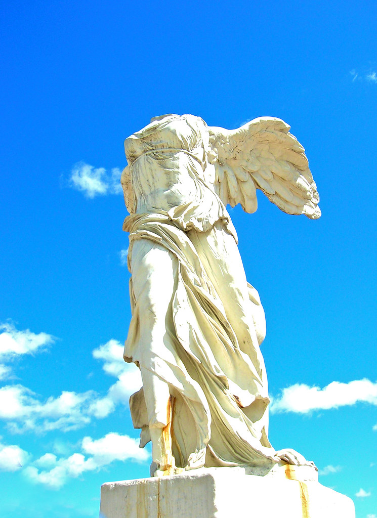 Replique du statue de la Victoire de Samothrace Antigone