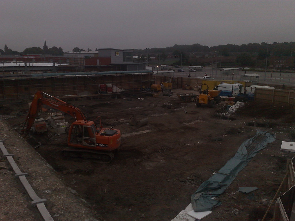 Work on extending Belle Vale Shopping Centre Work on exten… Flickr