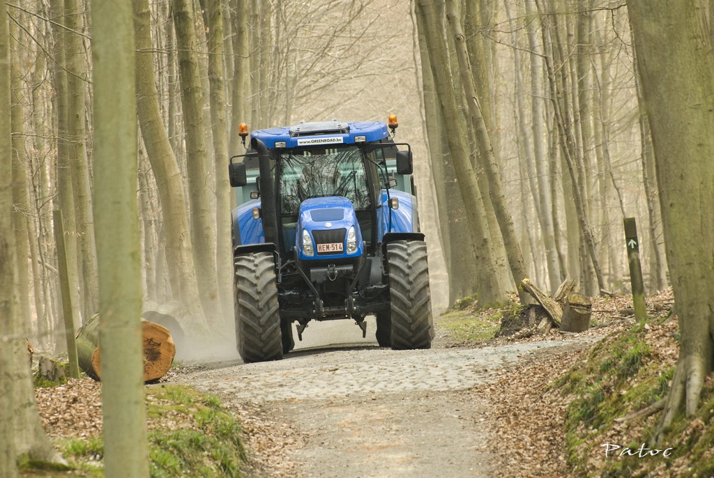 Tracteur New Holland Face Please Don T Use This Image On W Flickr