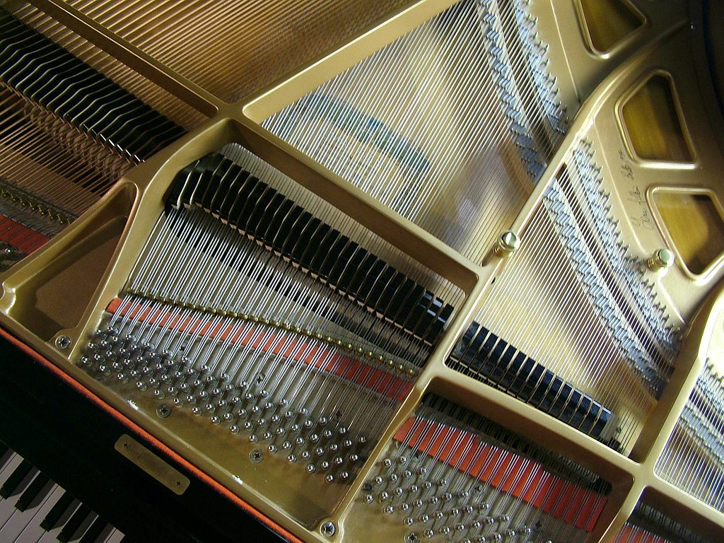 grand piano harp, keys and pinblock piano lesso… Flickr