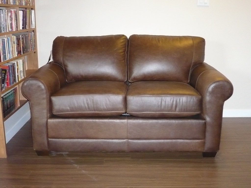 Couches (4) Jennifer Feuchter Flickr