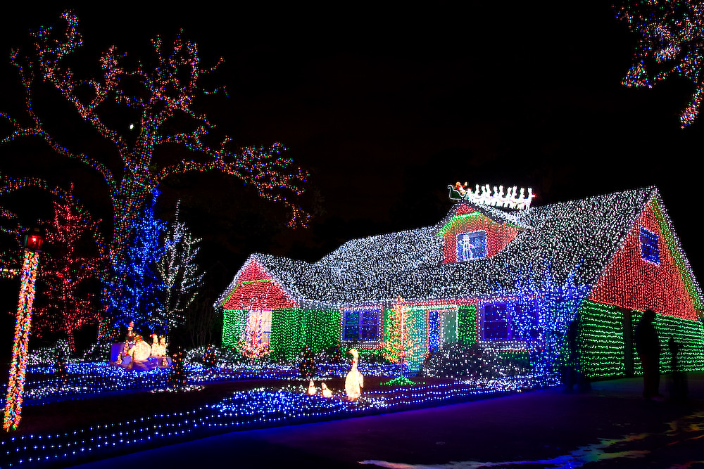 Christmas Lights Just like the Griswold's in National Lamp… Flickr