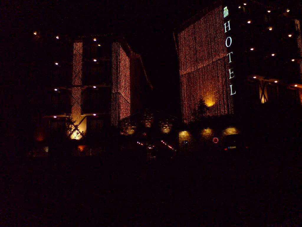 Night time hotel Colin McMahon Flickr