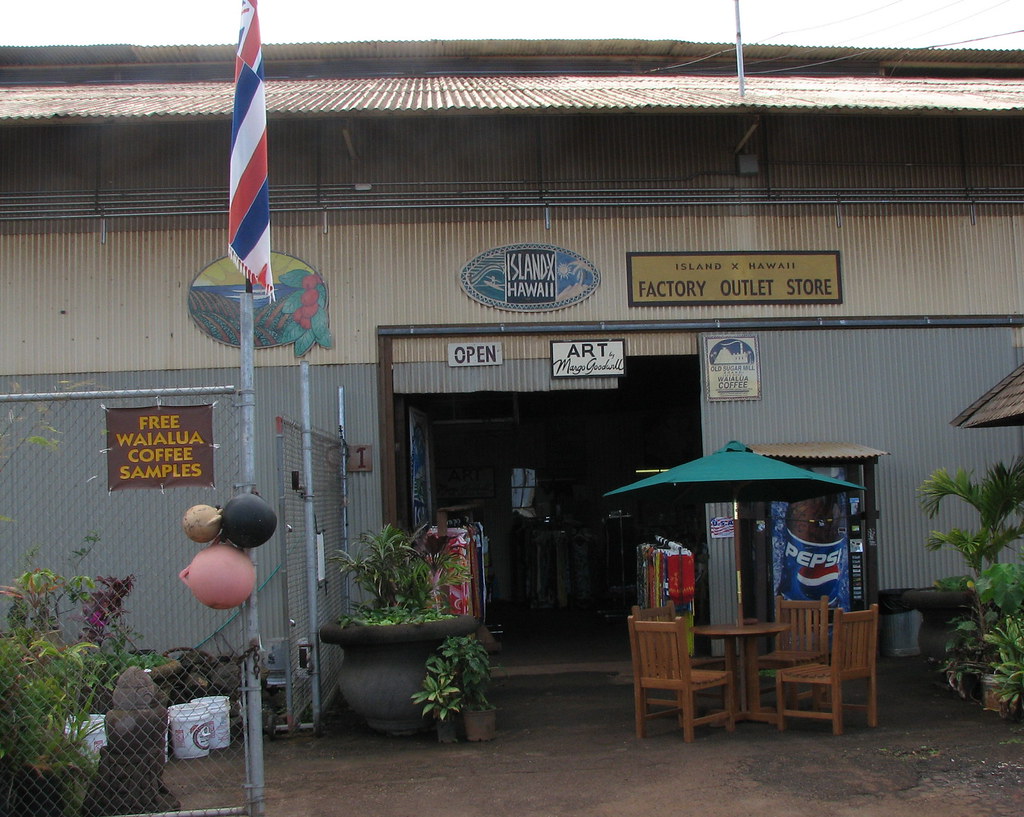 Waialua Old Sugar Mill Good coffee and knickknacks! Flickr