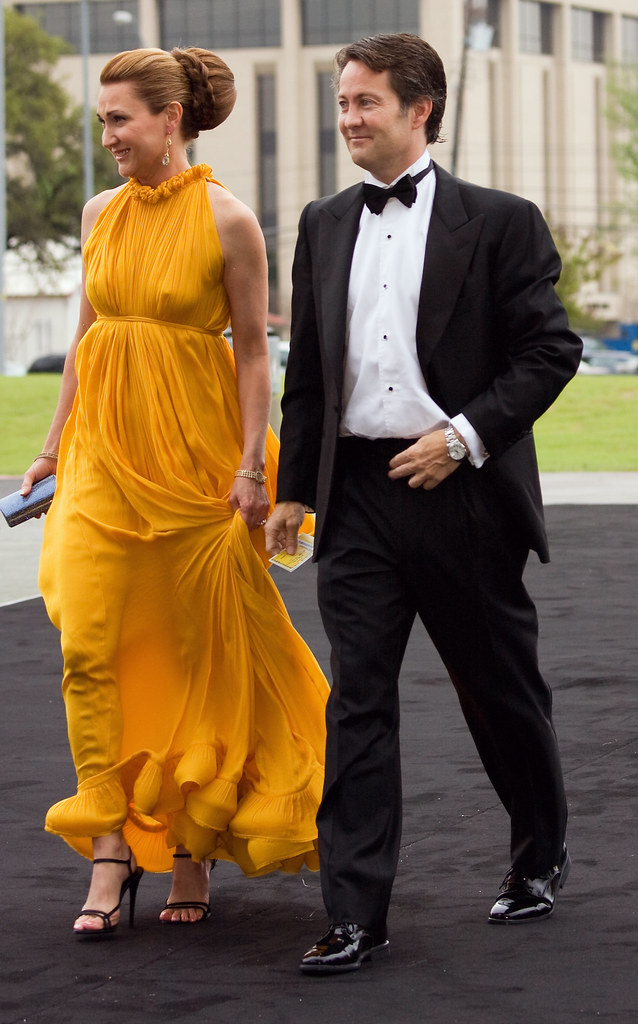With the theme “switch,” the series. Arrivals Long Center for the Performing Arts grand opening… Flickr