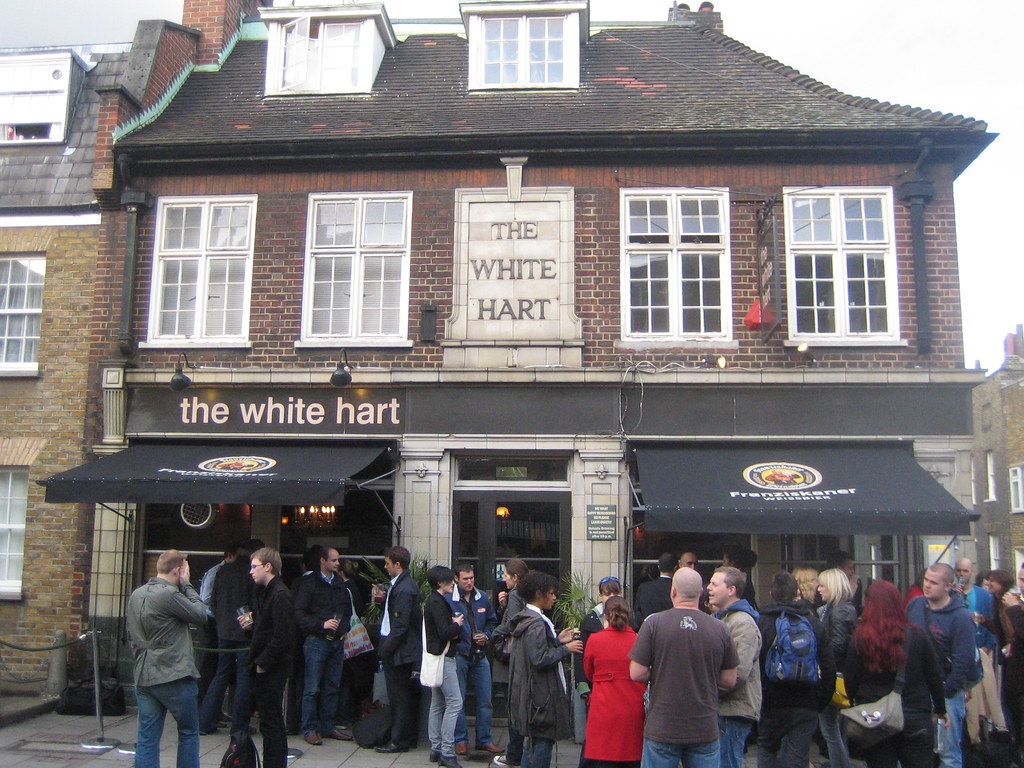 The White Hart Pub Dave Beckett Flickr
