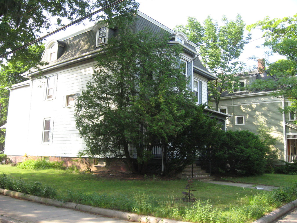 The Russell Street House Tip O'Neill lived in this house d… Flickr