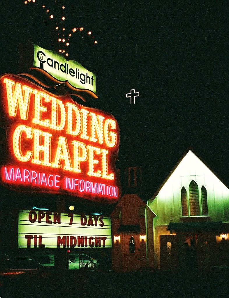 LAS VEGAS 2002 / NOTRE WEDDING CHAPEL / CANDLELIGHT WEDDIN… Flickr