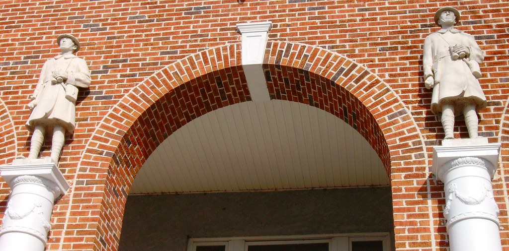 Tippah County Courthouse Detail (Ripley, Mississippi) Flickr