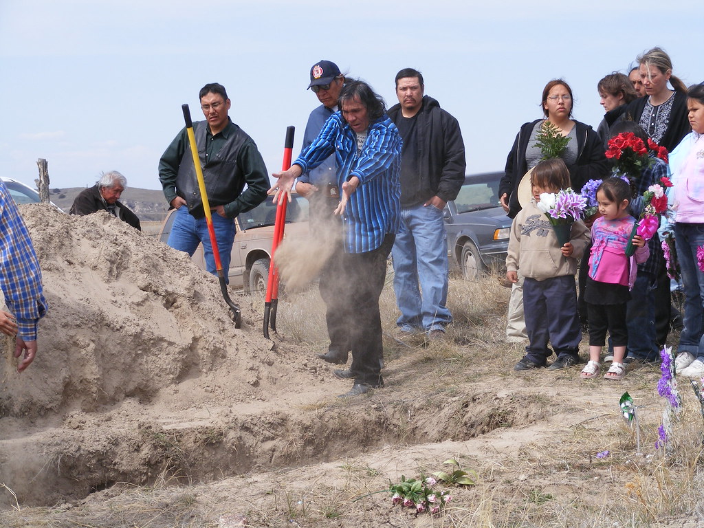 Oglala Lakota Sioux Funeral Rudy Blindman helps fill the g… Flickr