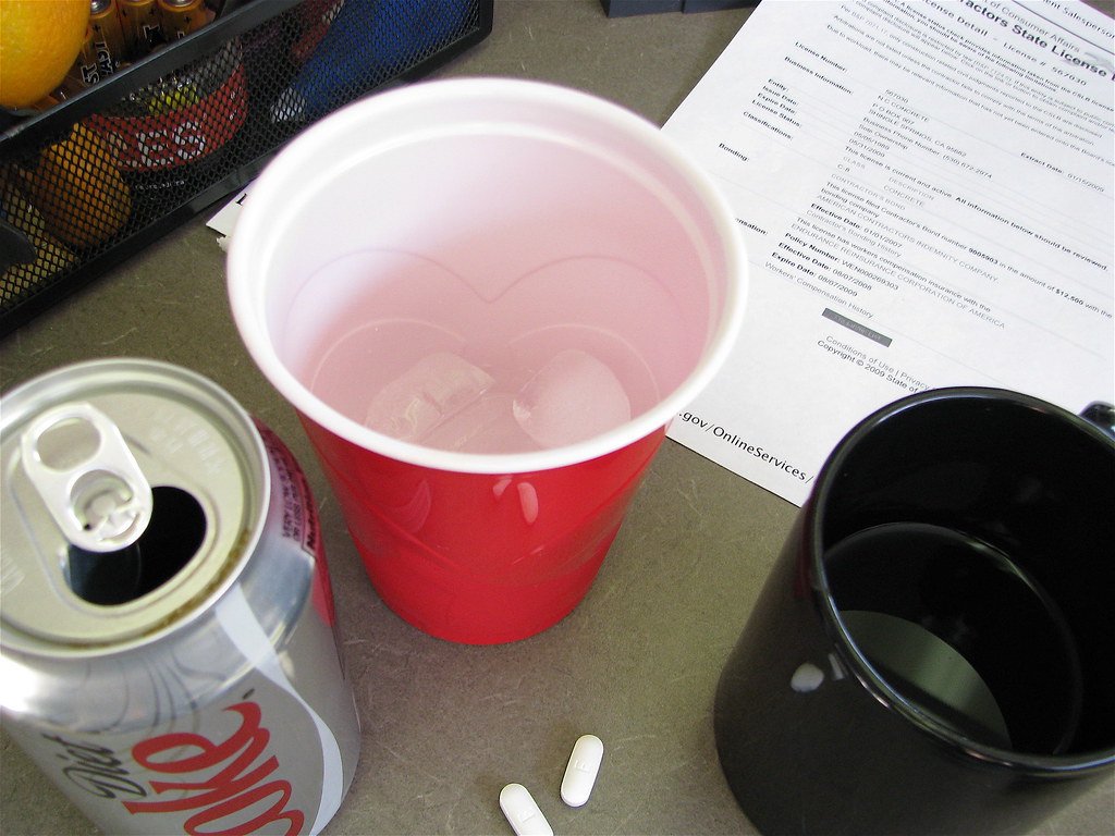Diet Coke, Ice Water, Coffee (Black), 2 Excedrine Migraine… Flickr