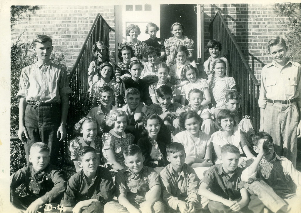 TIDAL SCHOOL CLASS OF ? Class from from Drumright Oklahoma… Flickr