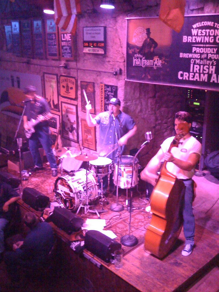 2008 Sep 13_0444.jpg The O'Malley's Flickr