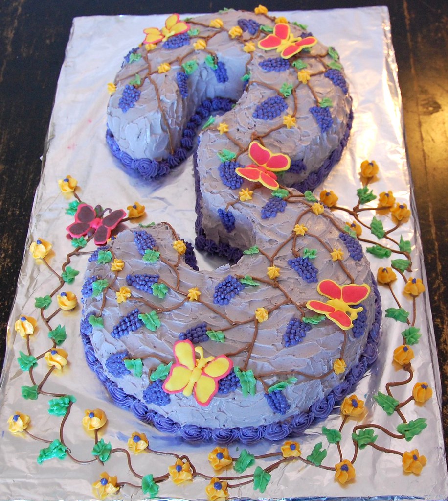Cake angka 3 Ini cake angka 3 yang kubuat bulan juli 2008 … Flickr