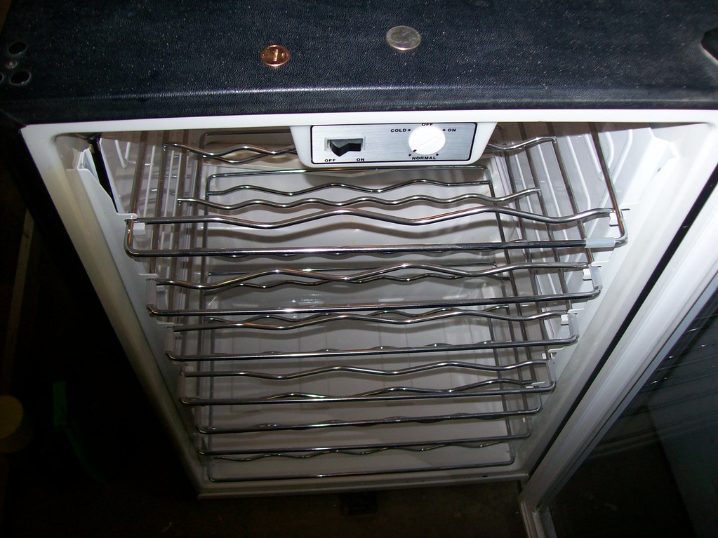 100_1038 Jenn Air wine fridge dickdubloon Flickr