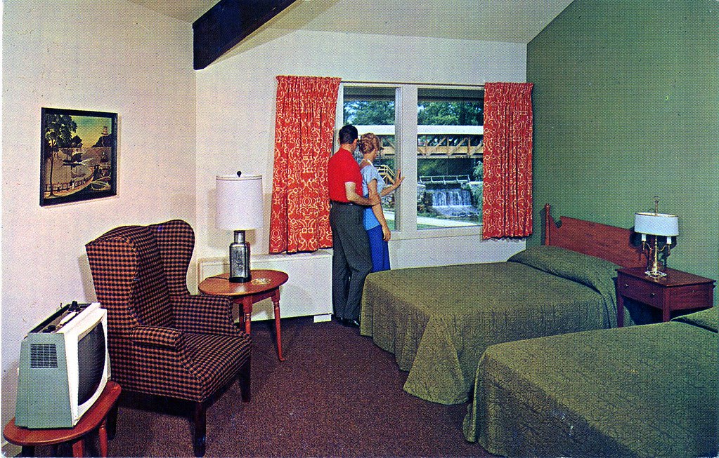 Wayfarer Inn motel Manchester NH a photo on Flickriver