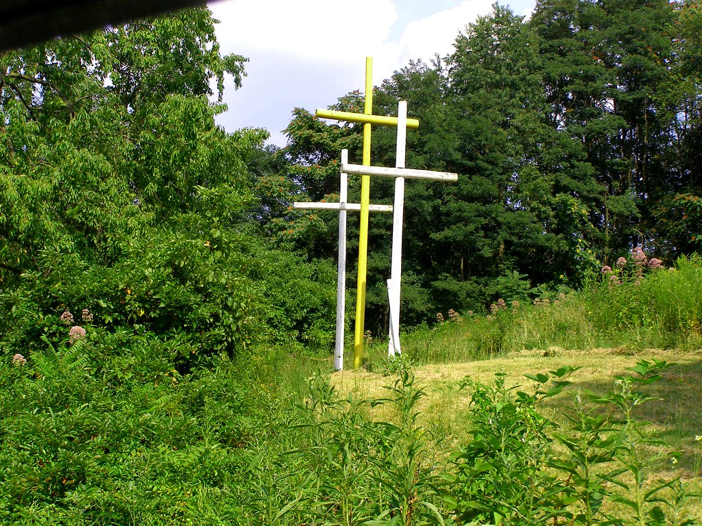 Crosses erected outside Belmont WV On January 27 1935, in … Flickr