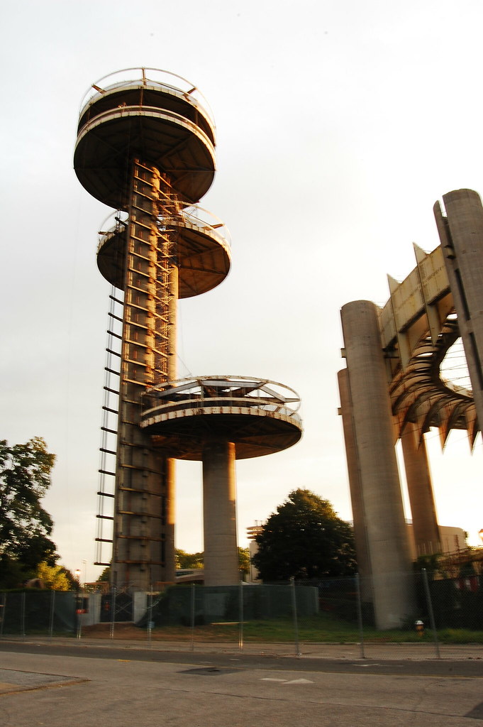 1964 Worlds Fair Observation Towers Flushing Meadows Park … Flickr