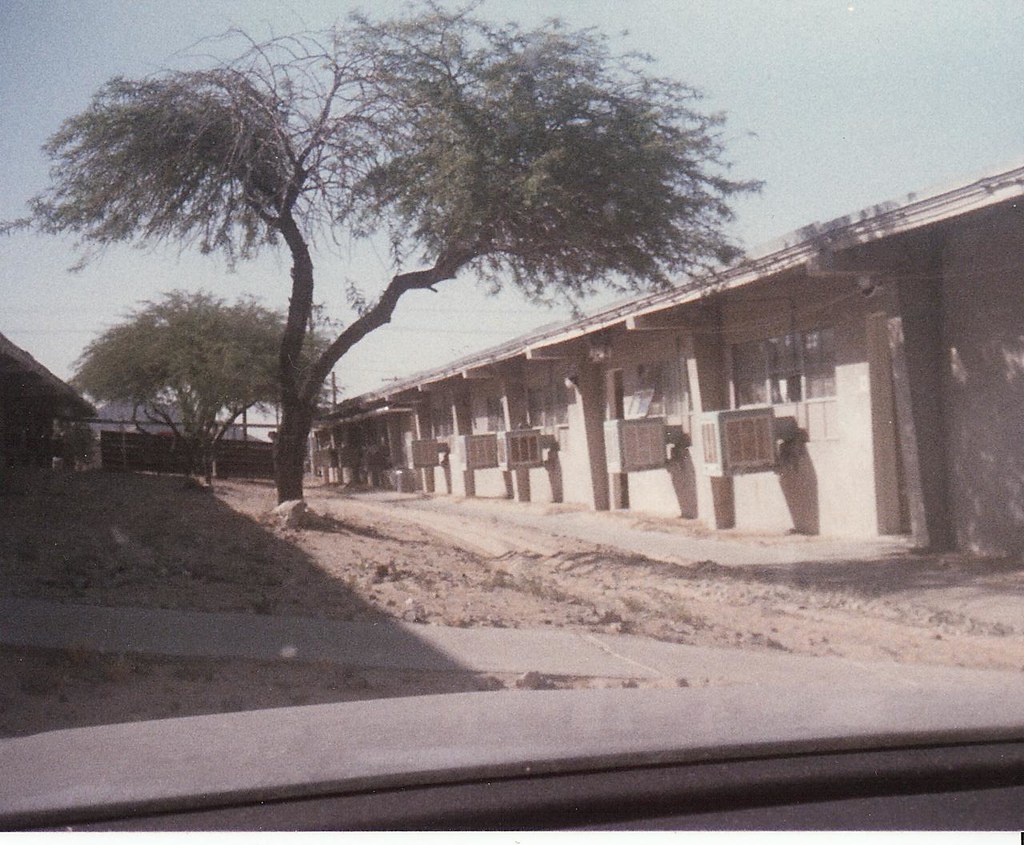 29 Palms BOQ 1986 pic2 BOQ MCAGCC Twentynine Palms CA 1986… Flickr