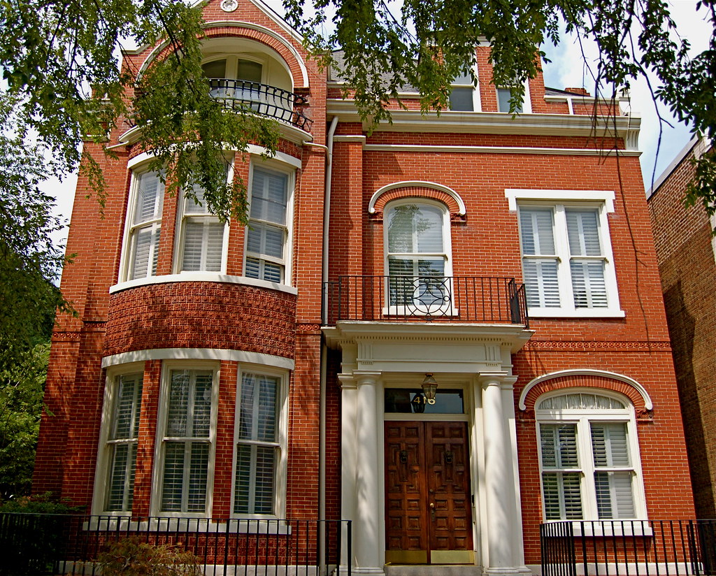 416 W Franklin Street Monroe Ward; Richmond VA Flickr