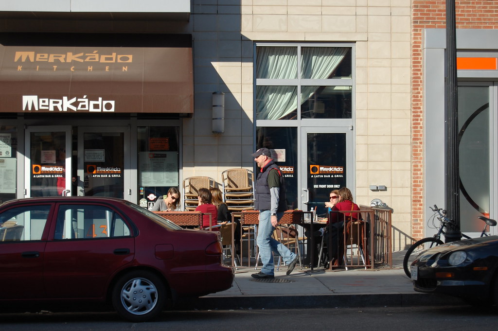 Logan Circle DC (15) IlonaB Flickr